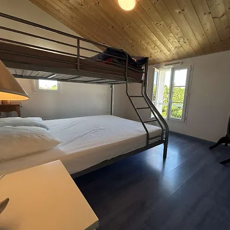 Hébergement de vacances Charmante Maison 3 Pièces à 400m De La Plage, L'herbaudière - Fr-1-224b-248