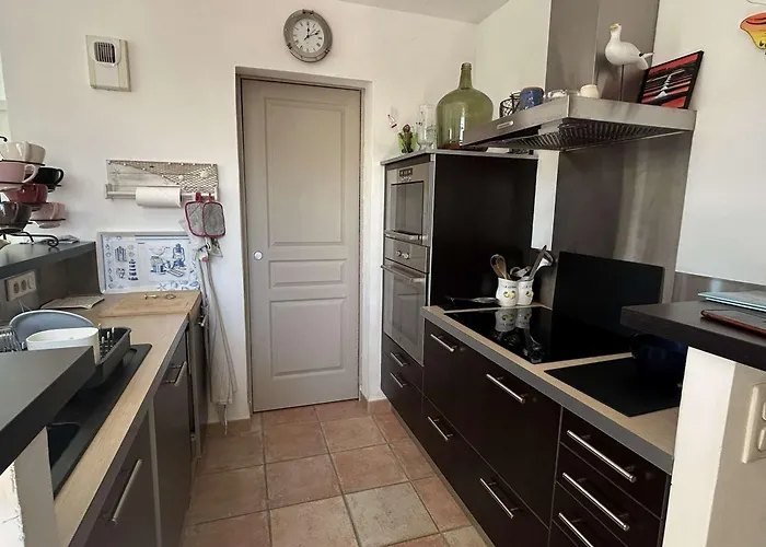 Charmante Maison 3 Pieces A 400m De La Plage, L'herbaudiere - Fr-1-224b-248